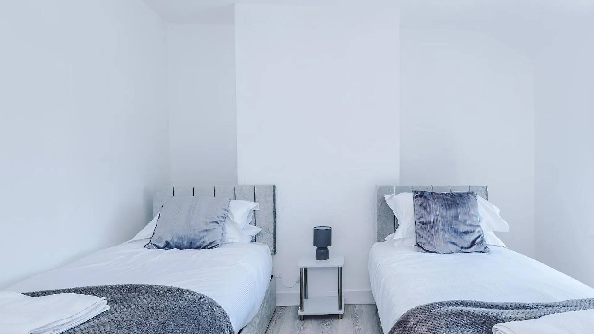 스킵턴 Sleeps 10, 5 Beds, Free Parking, Contractors 빌라 영국