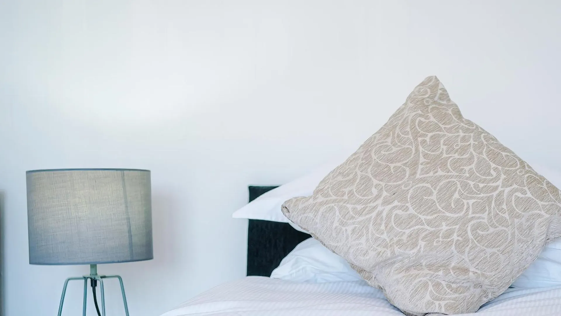 스킵턴 Sleeps 10, 5 Beds, Free Parking, Contractors 빌라 0*,  영국