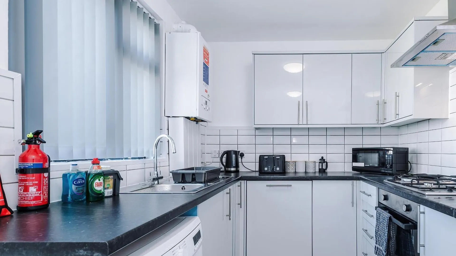 스킵턴 Sleeps 10, 5 Beds, Free Parking, Contractors 빌라